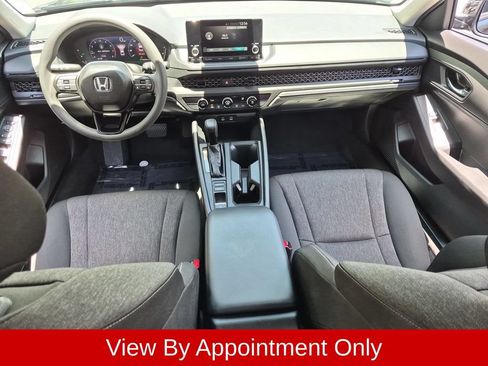 Used 2025 Honda Accord LX image 25