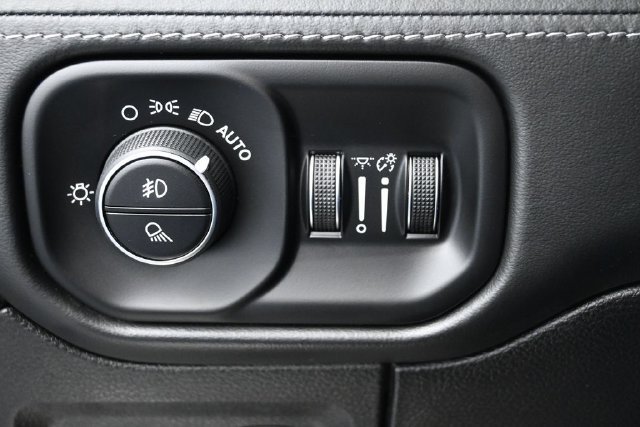 Used 2020 RAM 1500 Limited w/ Bed Utility Group AWD/4WD image 37