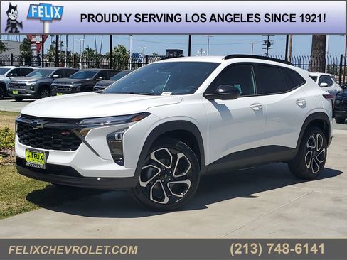 New 2026 Chevrolet Trax RS w/ Driver Confidence Package FWD image 1