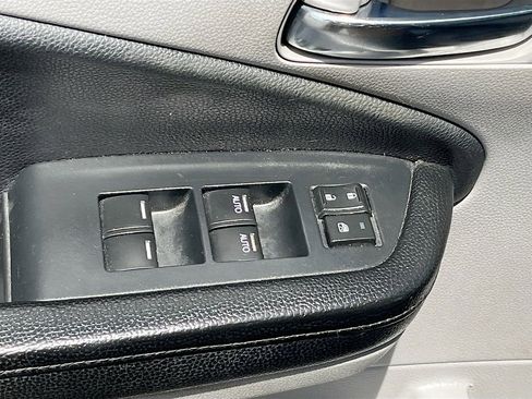 Used 2021 Honda Pilot EX-L image 17