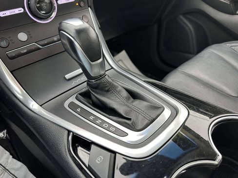 Used 2016 Ford Edge Titanium w/ Canadian Touring Package AWD/4WD image 30