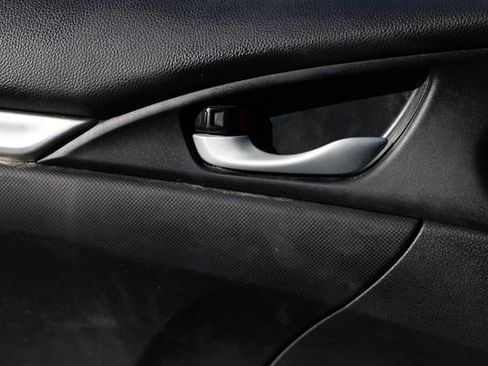 Used 2020 Honda Civic Sport image 47