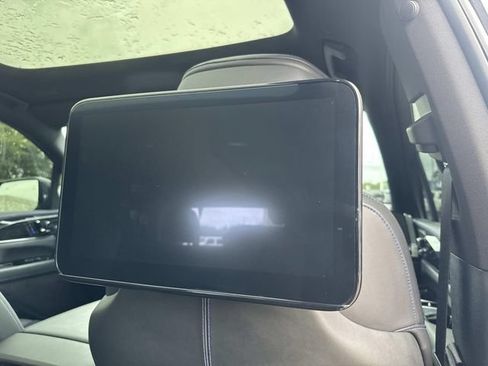 Used 2025 Cadillac Escalade IQ Sport 1 w/ Smart Trailering package AWD/4WD image 13