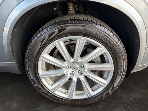 Used 2017 Volvo XC90 T6 Inscription w/ Vision Package AWD/4WD image 40