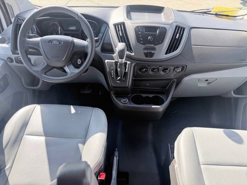 Used 2019 Ford Transit 150 XL RWD image 11