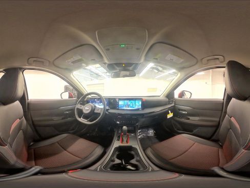 New 2026 Nissan Kicks SR w/ Cold Weather Package FWD image 34
