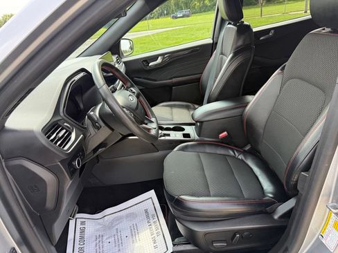 Used 2023 Ford Escape ST-Line w/ Tech Pack #1 AWD/4WD image 21