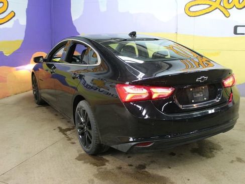 Used 2024 Chevrolet Malibu LT w/ Midnight Edition FWD image 6