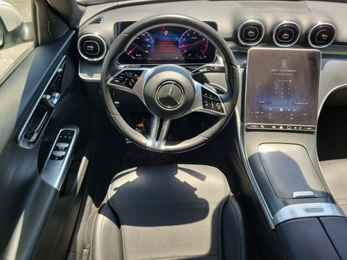 Used 2024 Mercedes-Benz C 300 Sedan image 11