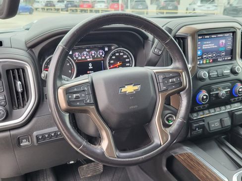 Used 2023 Chevrolet Silverado 3500 High Country image 21