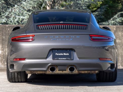 Certified 2017 Porsche 911 Carrera S RWD image 10