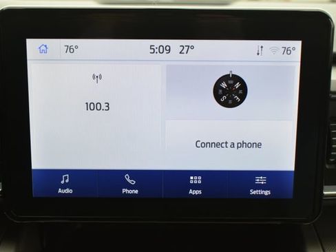 Used 2022 Ford Explorer XLT w/ Equipment Group 202A image 25