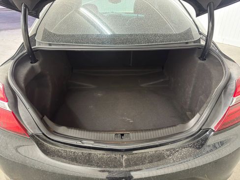 Used 2017 Buick Regal Sport Touring image 13