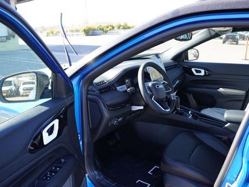 New 2026 Jeep Compass Limited image 10