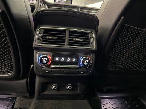 Used 2018 Audi Q7 3.0T Prestige image 71