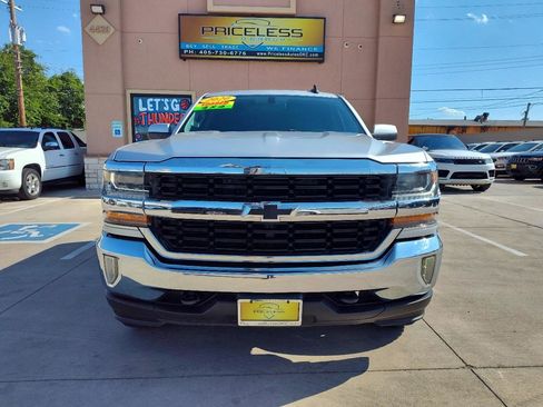 Used 2017 Chevrolet Silverado 1500 LT w/ All Star Edition AWD/4WD image 9