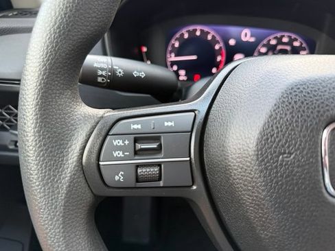 Used 2024 Honda Accord EX image 15
