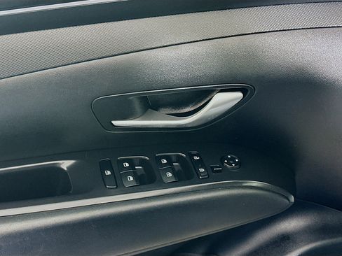 Certified 2024 Hyundai Santa Cruz SEL w/ Activity Package image 18