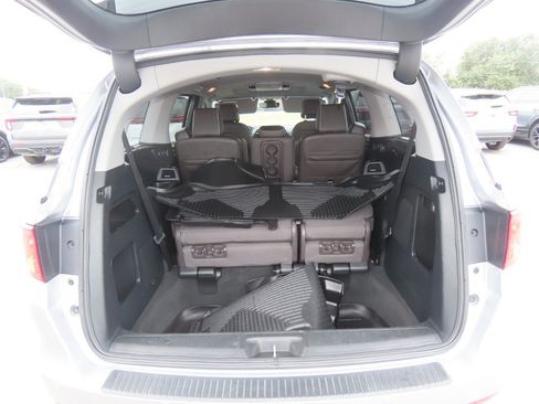 Used 2023 Honda Odyssey Elite image 14