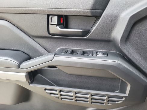 Certified 2024 Toyota Tacoma SR5 image 19