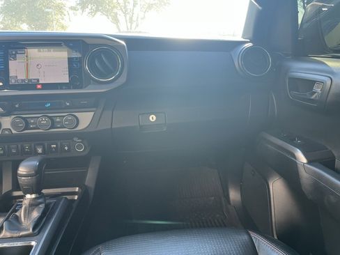 Used 2019 Toyota Tacoma TRD Pro image 10