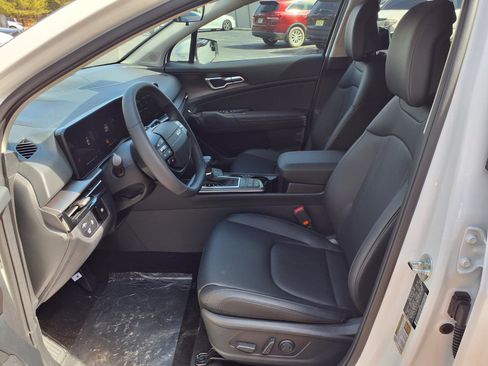 New 2026 Kia Sportage EX w/ EX Panorama Roof Package FWD image 5