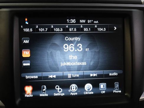 Used 2014 RAM 1500 Lone Star AWD/4WD image 21