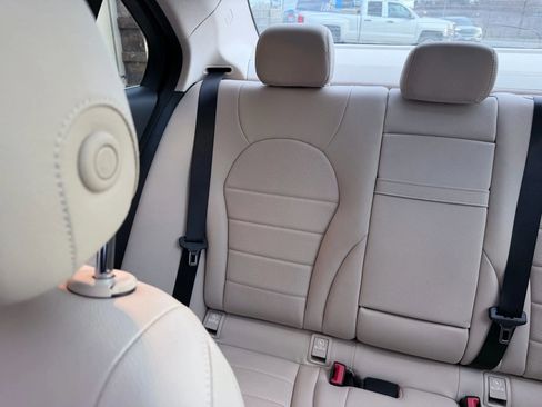 Used 2015 Mercedes-Benz C 300 4MATIC Sedan image 14