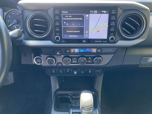 Used 2023 Toyota Tacoma TRD Sport w/ TRD Premium Sport Package AWD/4WD image 24