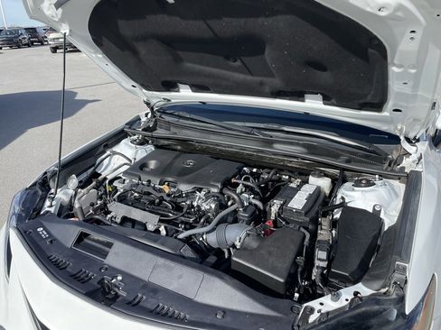 Used 2023 Toyota Camry LE image 31