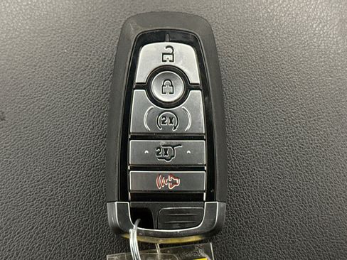 Used 2024 Ford Edge ST-Line image 22