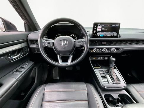 Used 2025 Honda CR-V Sport-L image 9