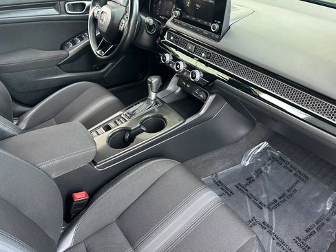 Used 2024 Honda Civic Sport image 31