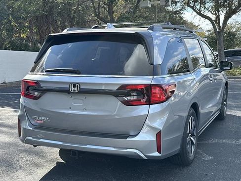 New 2026 Honda Odyssey EX-L image 3