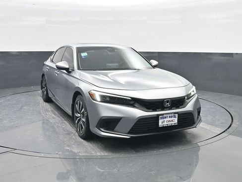 Used 2022 Honda Civic EX-L image 2