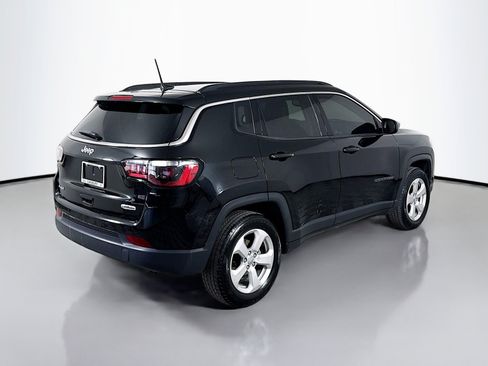 Used 2021 Jeep Compass Latitude w/ Sun and Sound Group image 9