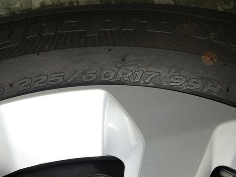 Used 2024 Chevrolet Trax LS image 41