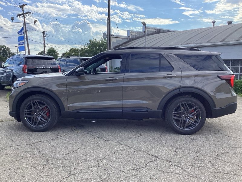 New 2027 Ford Explorer ST w/ Sun And Sound Package AWD/4WD image 5