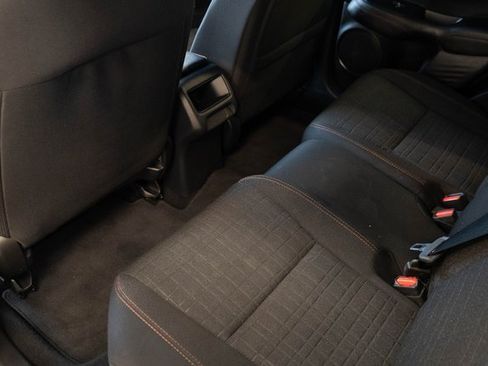 Certified 2025 Honda HR-V Sport image 17