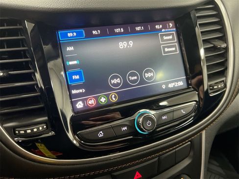 Used 2021 Chevrolet Trax LT image 13