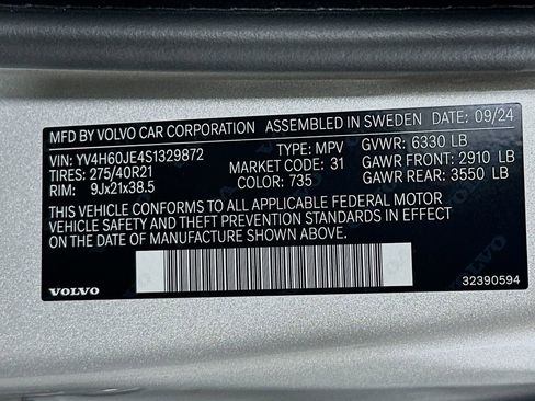 Used 2025 Volvo XC90 T8 Plus w/ Protection Package Premier AWD/4WD image 27
