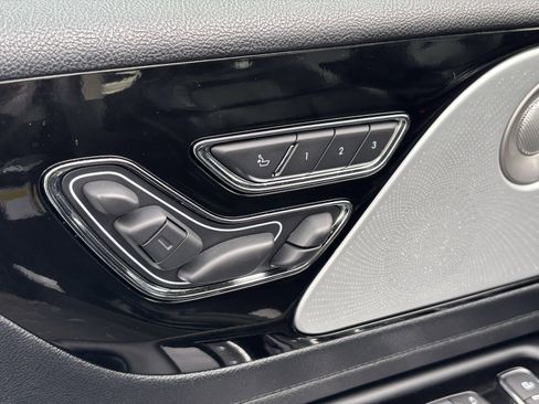 Used 2021 Lincoln Aviator Reserve w/ Equipment Group 201A image 27