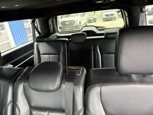 Used 2021 Ford Expedition Max XLT AWD/4WD image 11