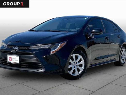 Certified 2026 Toyota Corolla LE FWD image 1