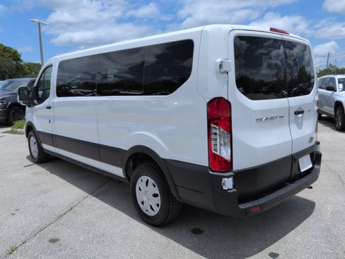 Used 2023 Ford Transit 350 XLT RWD image 7