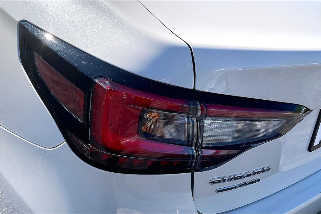 Certified 2025 Subaru Legacy Premium AWD/4WD image 35