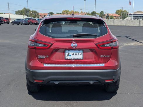 Used 2021 Nissan Rogue Sport SV AWD/4WD image 4