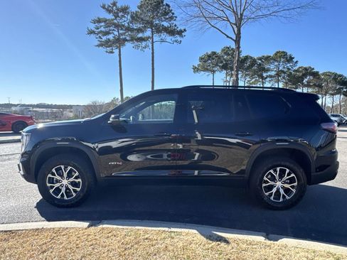 Used 2026 GMC Acadia AT4 w/ Super Cruise Package image 7