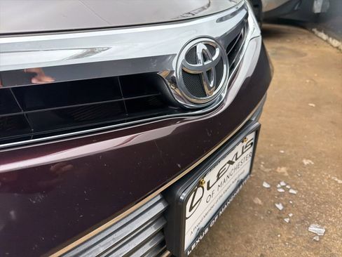 Used 2015 Toyota Avalon XLE Touring image 33