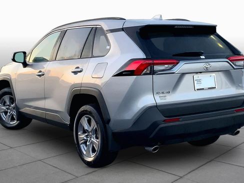Used 2025 Toyota RAV4 XLE w/ Convenience Package FWD image 12